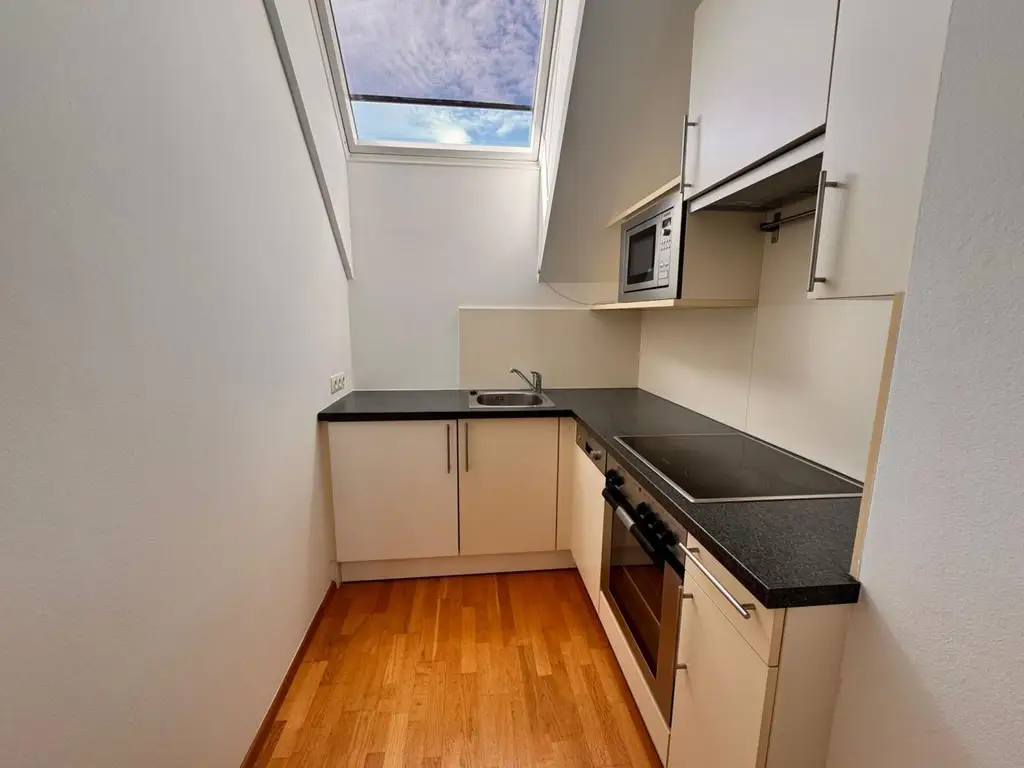 Wohnen in Döbling: Helle 3-Zimmer-Wohnung mit Balkon und Terrasse