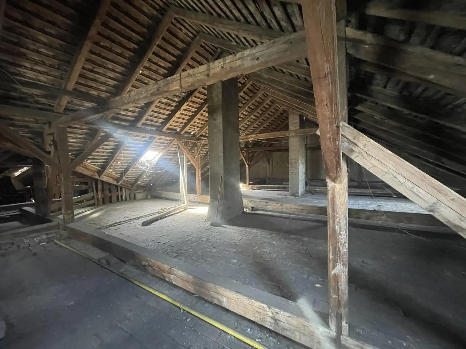 " Zinshaus mit Enwicklungspotential "