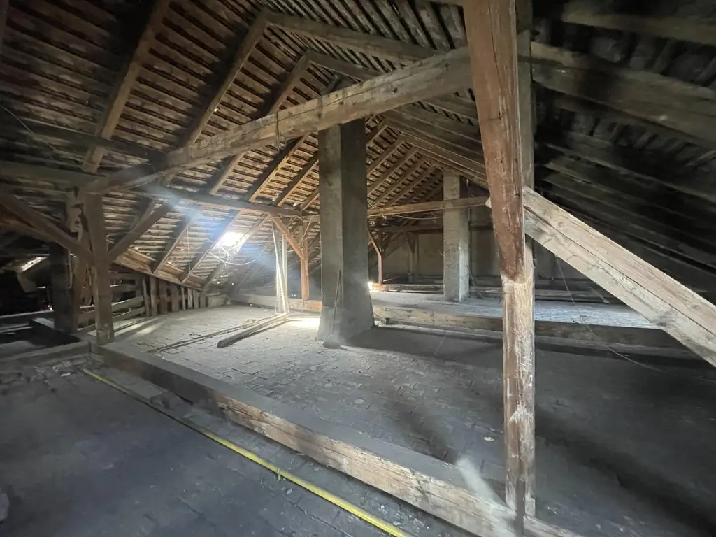 " Zinshaus mit Enwicklungspotential "