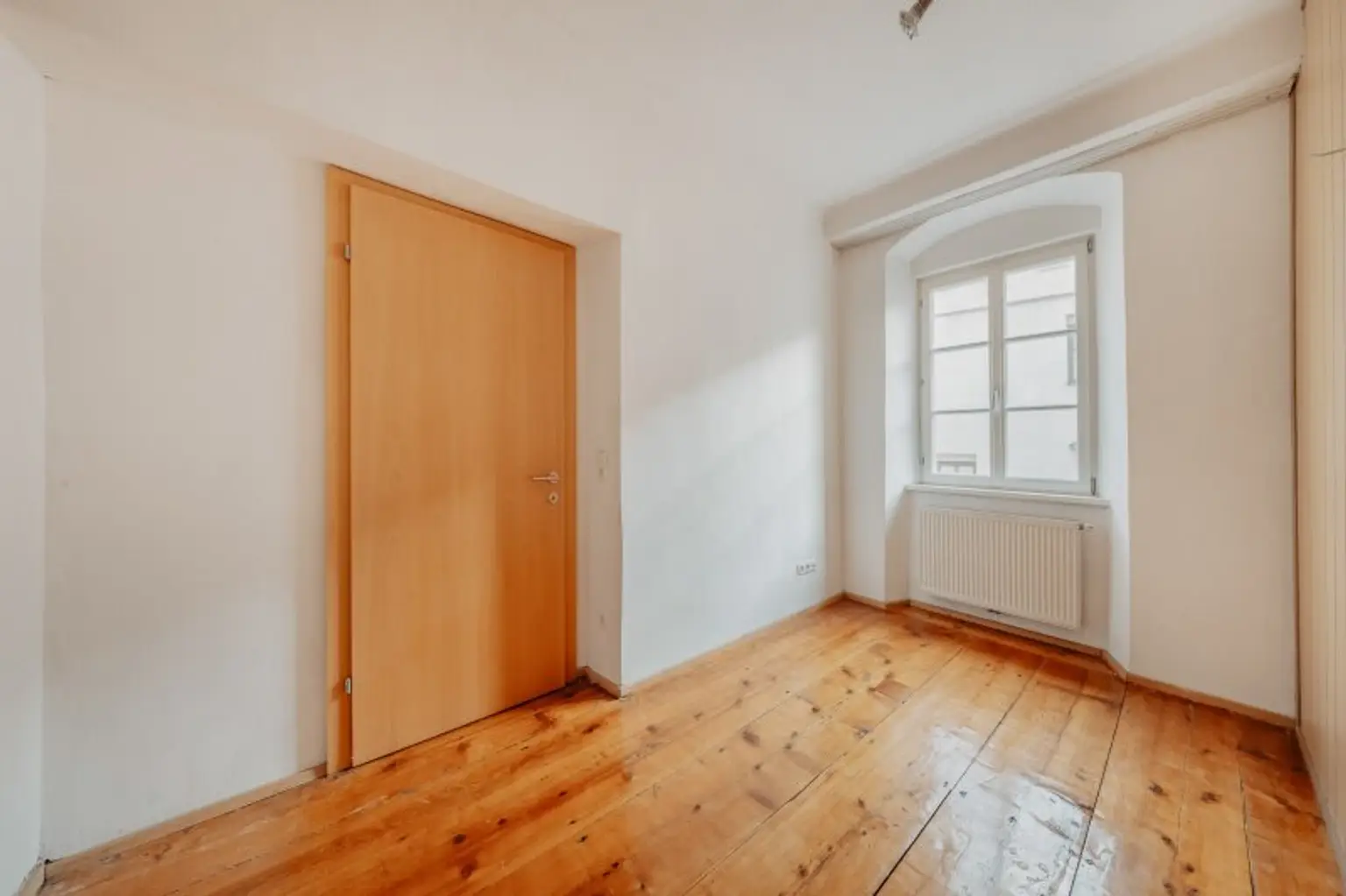 Neuer Preis: 5,5-Zimmer-Wohnung in Haller Altstadt