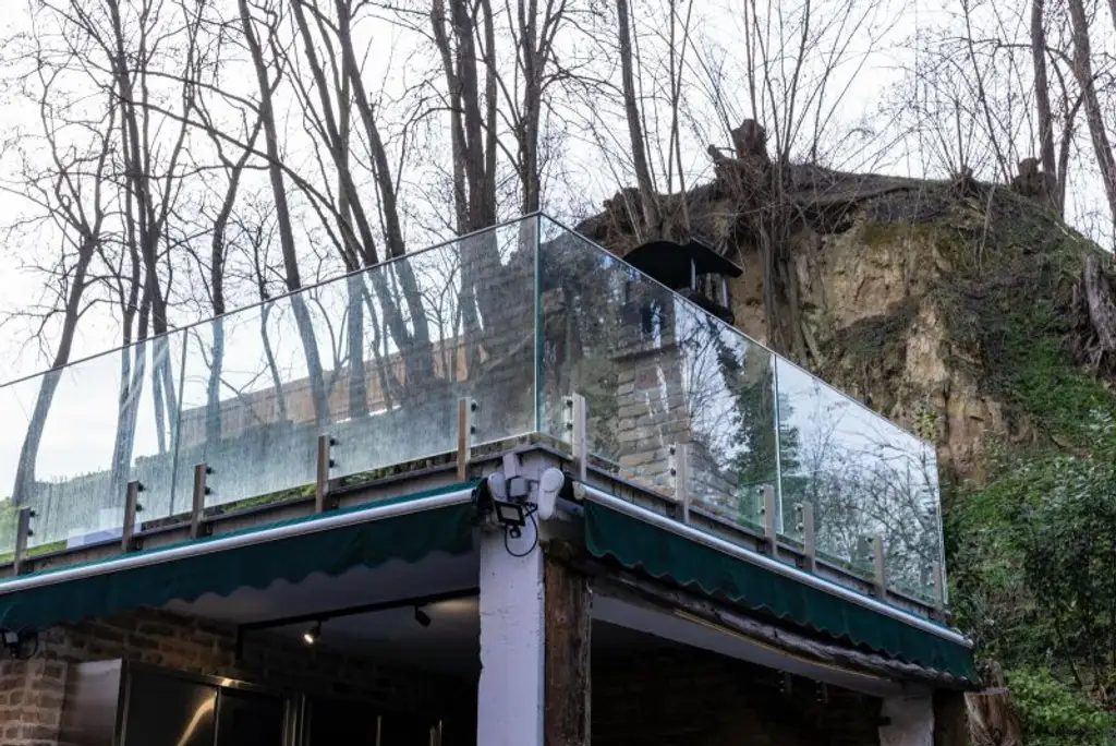 Exklusive Landhausvilla in Engelmannsbrunn – Luxus, Ruhe & Privatsphäre im Herzen des Wagrams