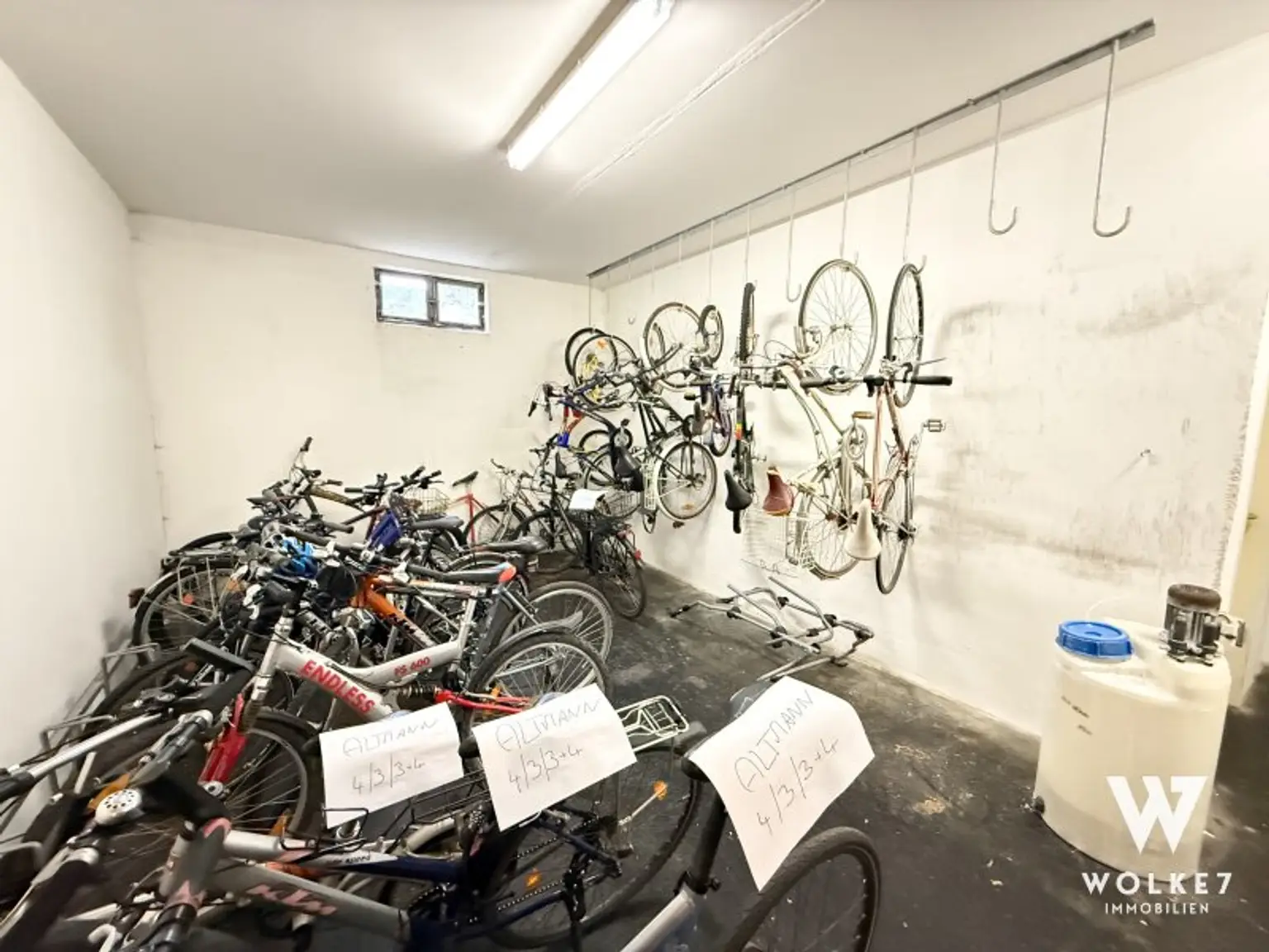 Helle 3-Zimmer-Wohnung mit Tiefgarage in Wiener Neudorf