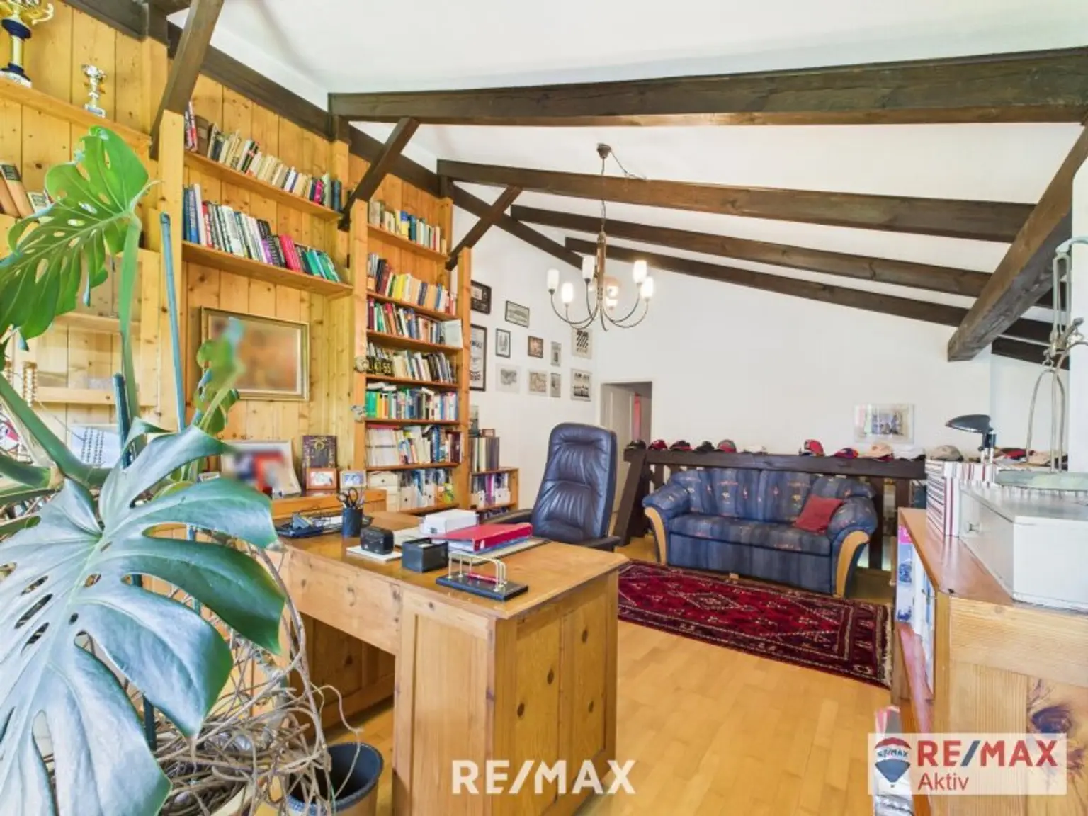 Büro/Galerie 2 Obergeschoss