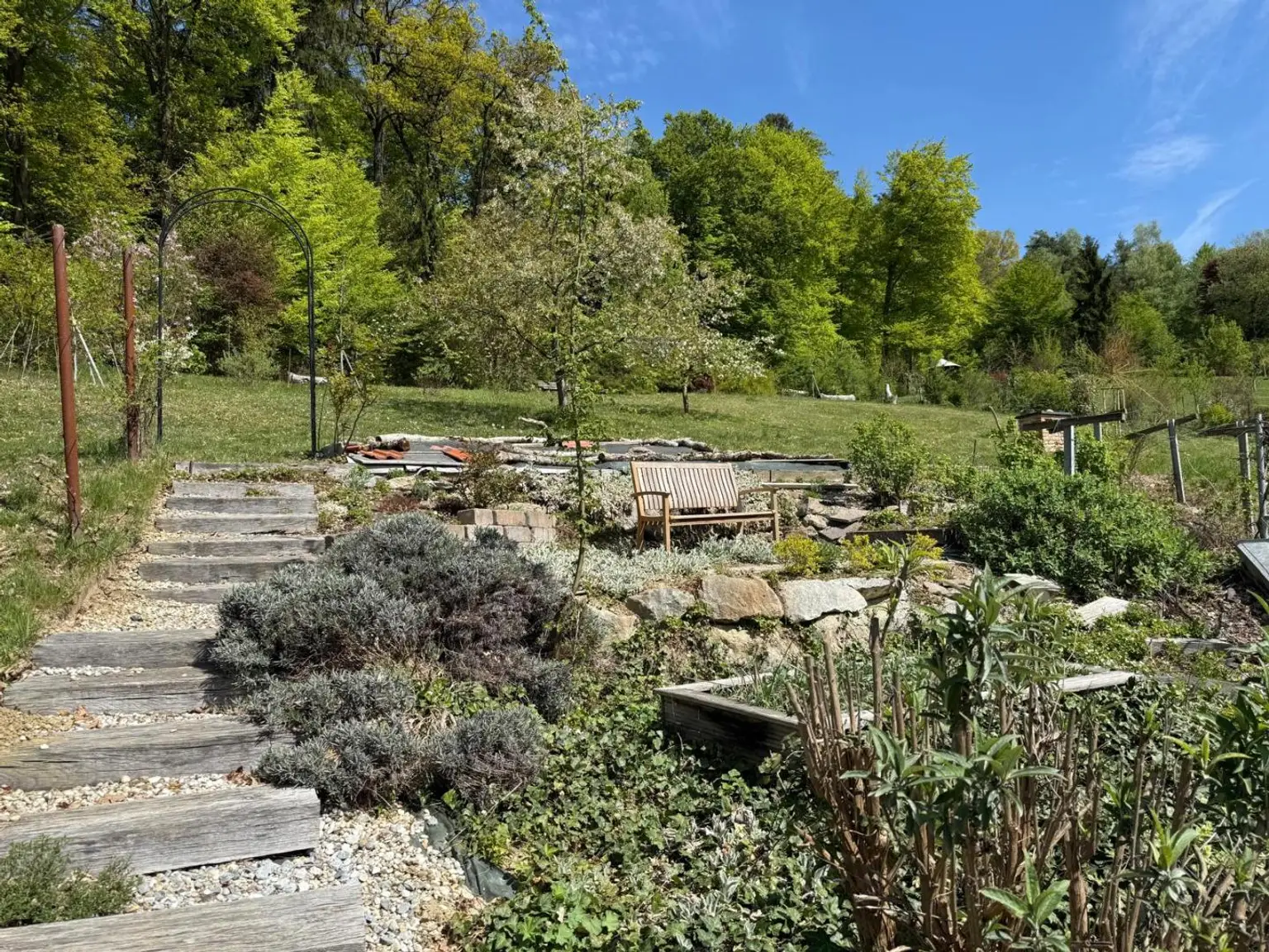 Aufgang zum oberen Garten