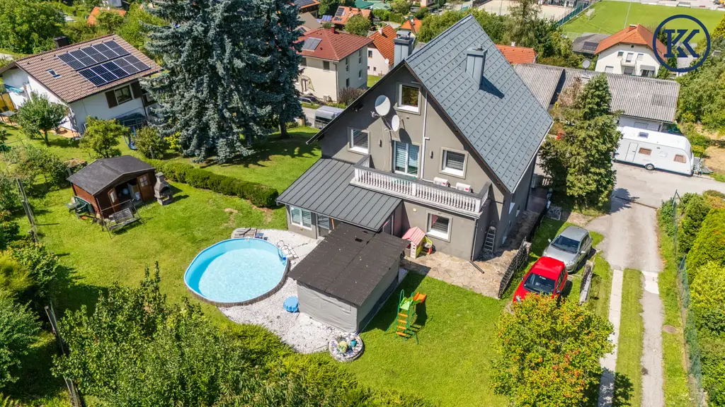 Vielseitiges Wohnhaus mit Garten, Pool & Ausblick – Ruhelage in Eichgraben