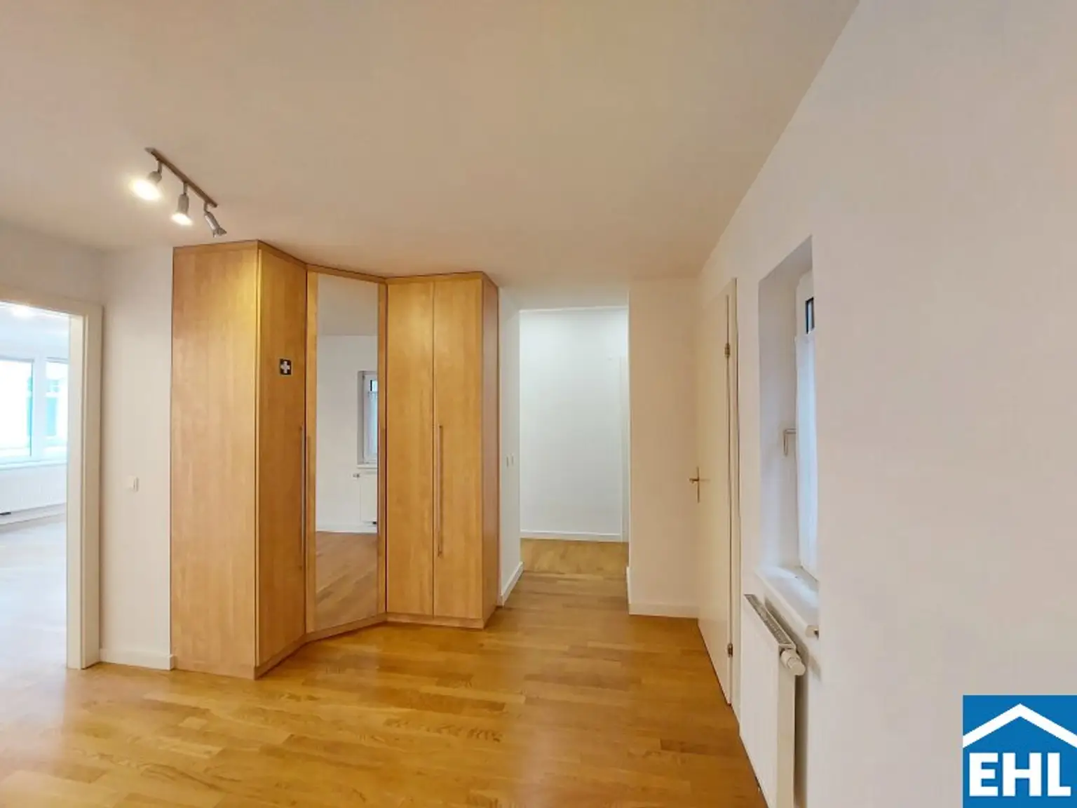 Traumhafte 3-Zimmer-Wohnung mit Terrasse direkt an der Mariahilfer Straße!