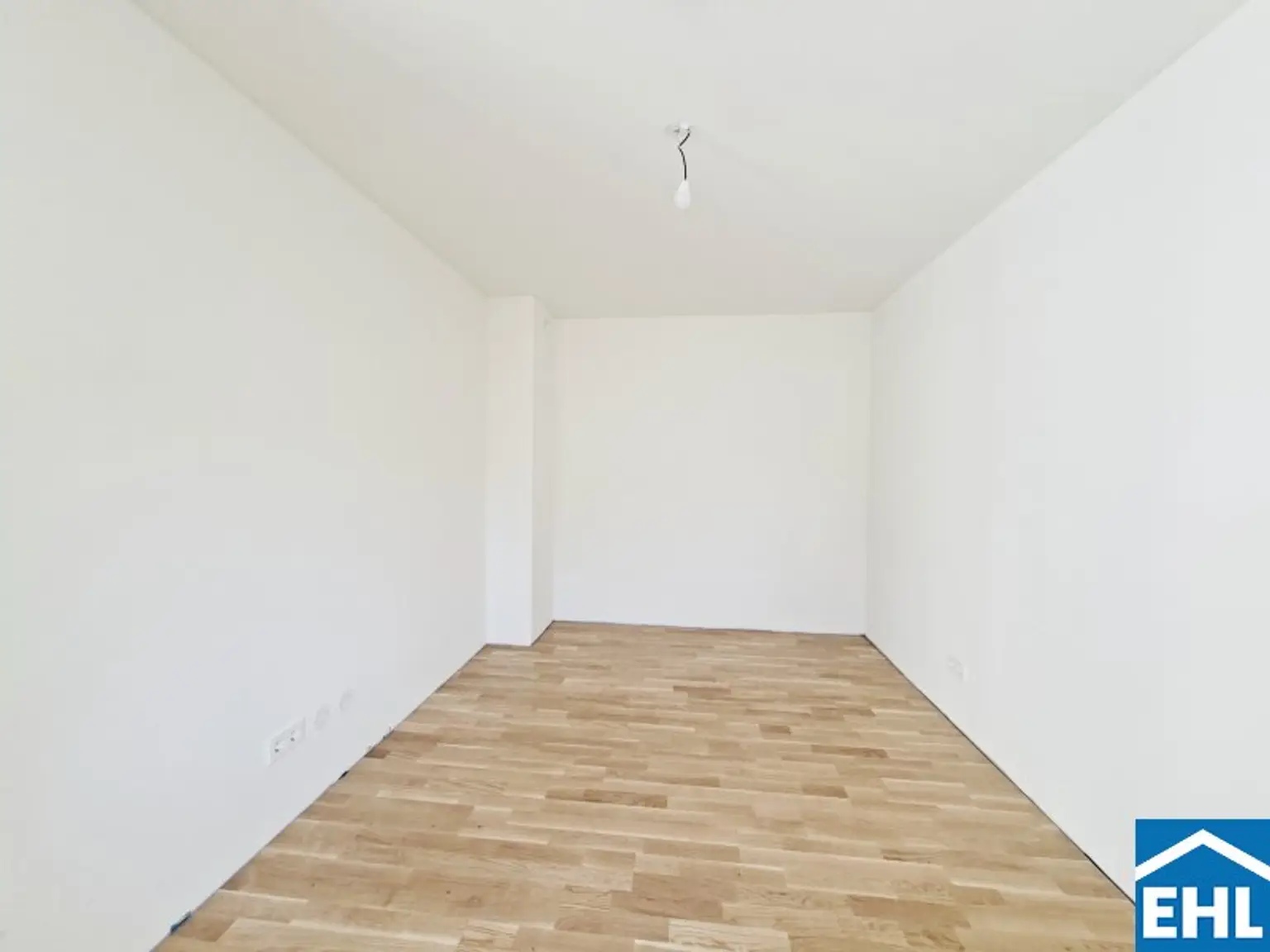 Schlafzimmer 1.1