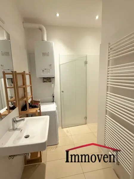 TOPLAGE und ALTBAUFLAIR - Repräsentative 3-Zimmerwohnung bei der Wiener Oper!