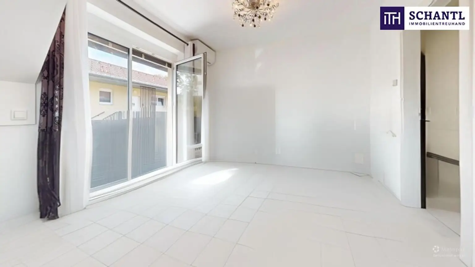 NOTVERKAUF! Schneller Verkauf aus gesundheitlichen Gründen – jetzt diese Gelegenheit ergreifen und gleichzeitig helfen! Grünoase mit Panoramablick: 3-Zimmer-Wohnung mit Süd/West-Dachterrasse!