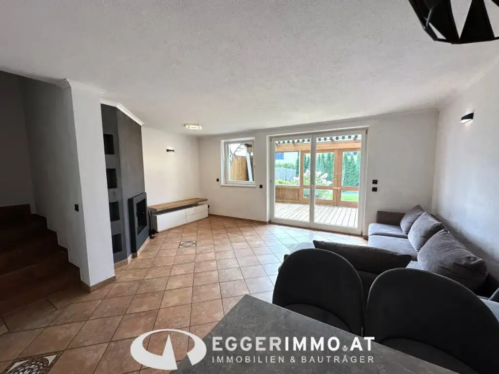 5751 Maishofen/Mitterhofen; attractive, well-maintained half of a house, 4 bedrooms,