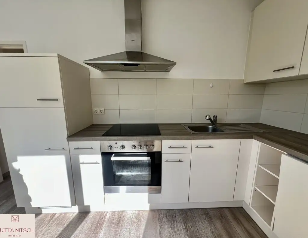 Lichtdurchflutete 2-Zimmerwohnung in Grünruhelage - Maria Enzersdorf/Südstadt