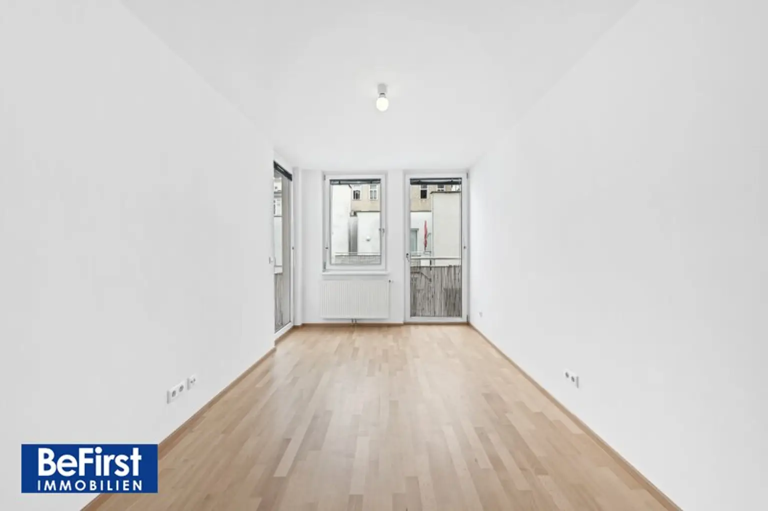 Zauberhafte 3 Zimmer Balkonwohnung in Fußgängerzone nächst Mariahilferstraße