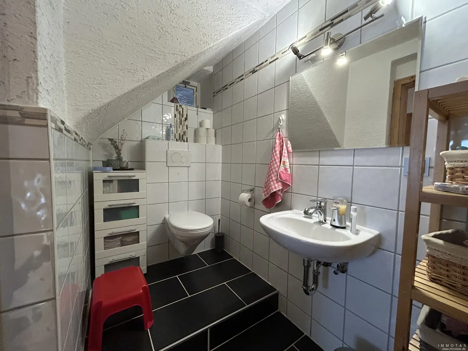 Gäste-WC EG