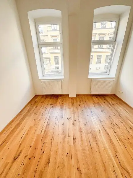 Wohntraum mit Innenhof-Terrasse in absoluter Ruhelage! (vermietet bis 31.12.2027)