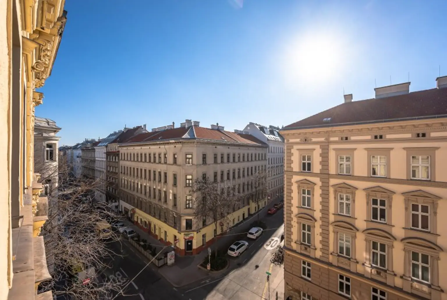 ++NEU++ Fantastische 3-Zimmer Altbauwohnung – Generalsaniert & Stilvoll