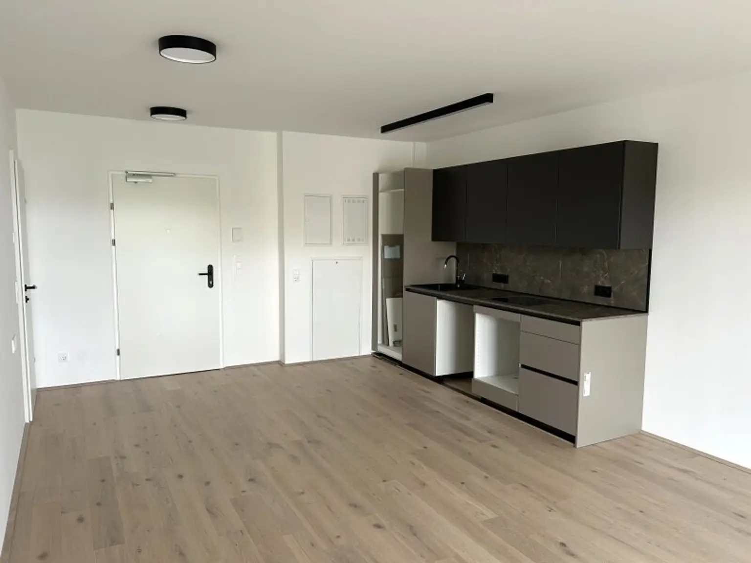 Superkompakte Terrassenwohnung - 1. Monat MIETFREI | Erstbezug | Grünblick