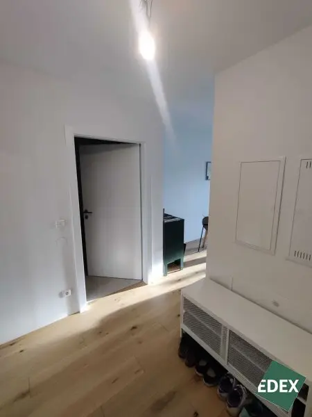Moderne 2-Zimmer-Wohnung mit Balkon direkt bei der U3