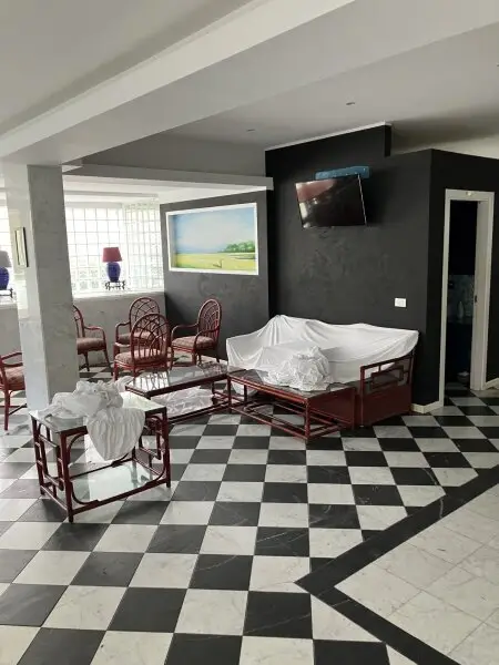 3* HOTEL IN LIGNANO PINETA IN PINIENHAIN 150m ZUM MEER 5% RENDITE