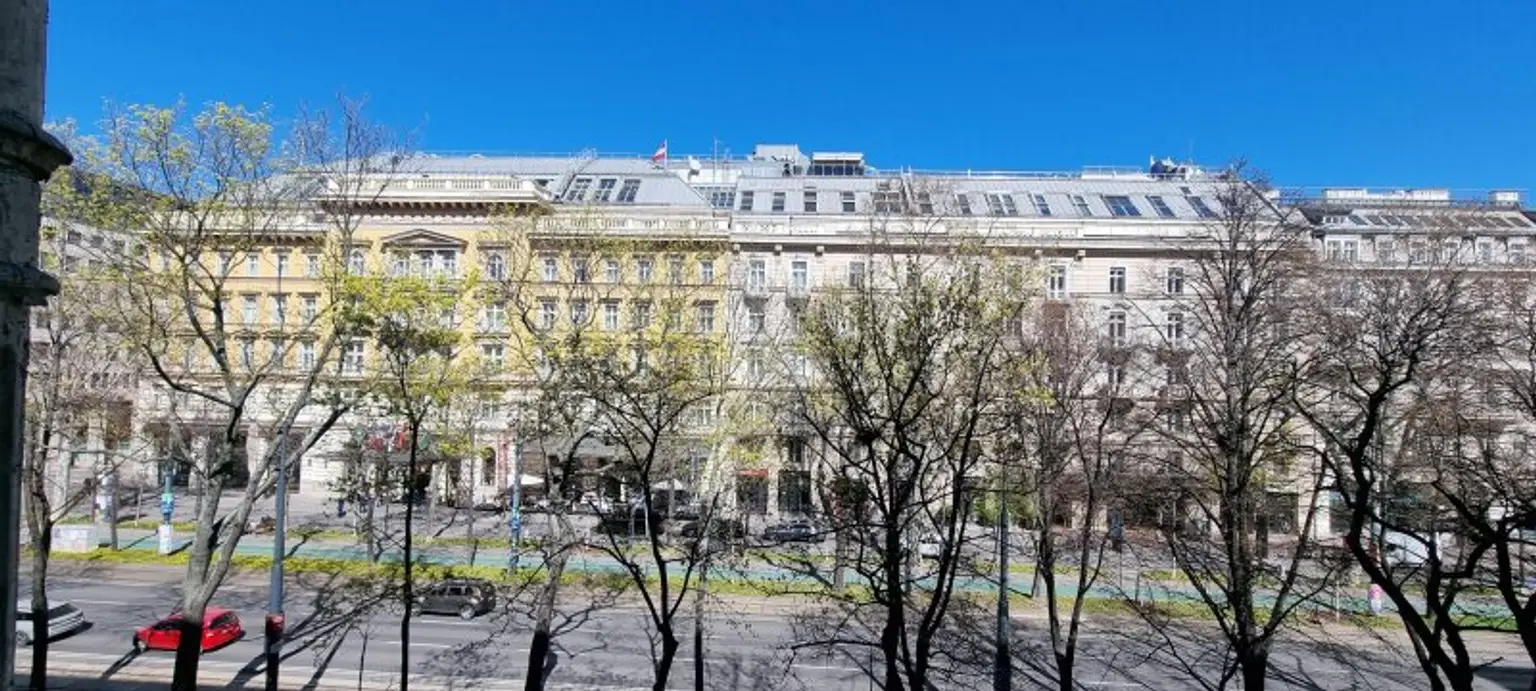 Modernes saniertes Büro/Praxis in zentraler Lage, mit allen Extras - nähe Oper