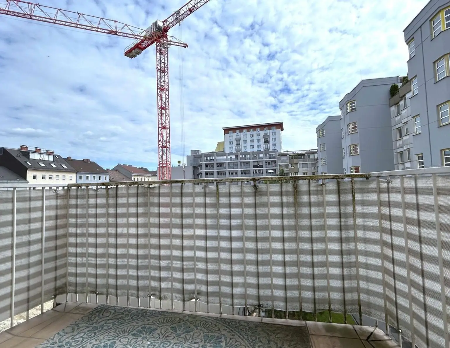 Linz/Stadt: Mietwohnung ca. 81,4 m² Wfl + BALKON in der Schubertstraße (WG-geeignet)
