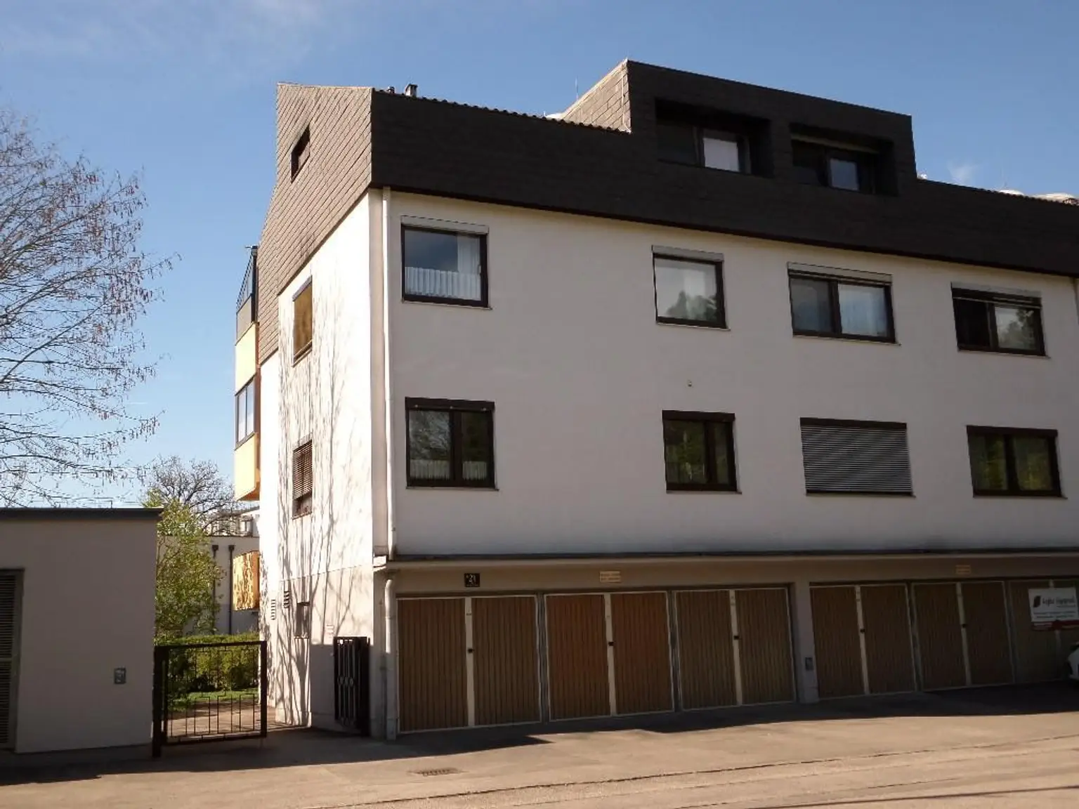 Ruhige 4-Raum-Wohnung am Wasserwald