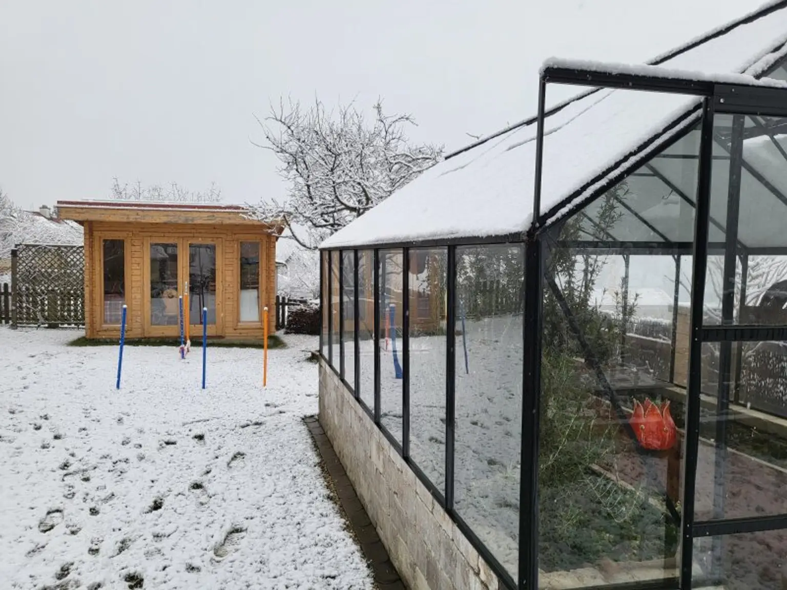 Neuwertiges Einfamilienhaus in Mortantsch: 6 Zimmer, Garten, 2 Terrassen, Top-Ausstattung!