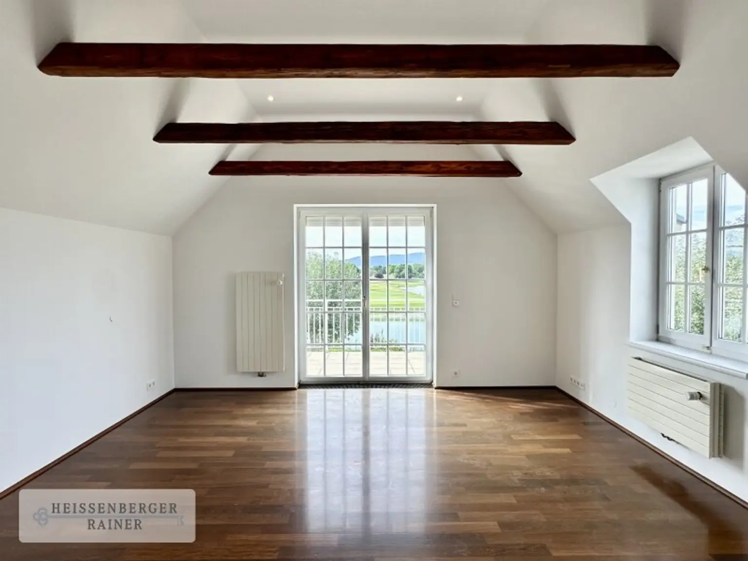 WOHNEN AM SEE /// REPRÄSENTATIV UND GROSSZÜGIG /// ELEGANTE SEEVILLA MIT ZWEI SEPARATEN EINHEITEN