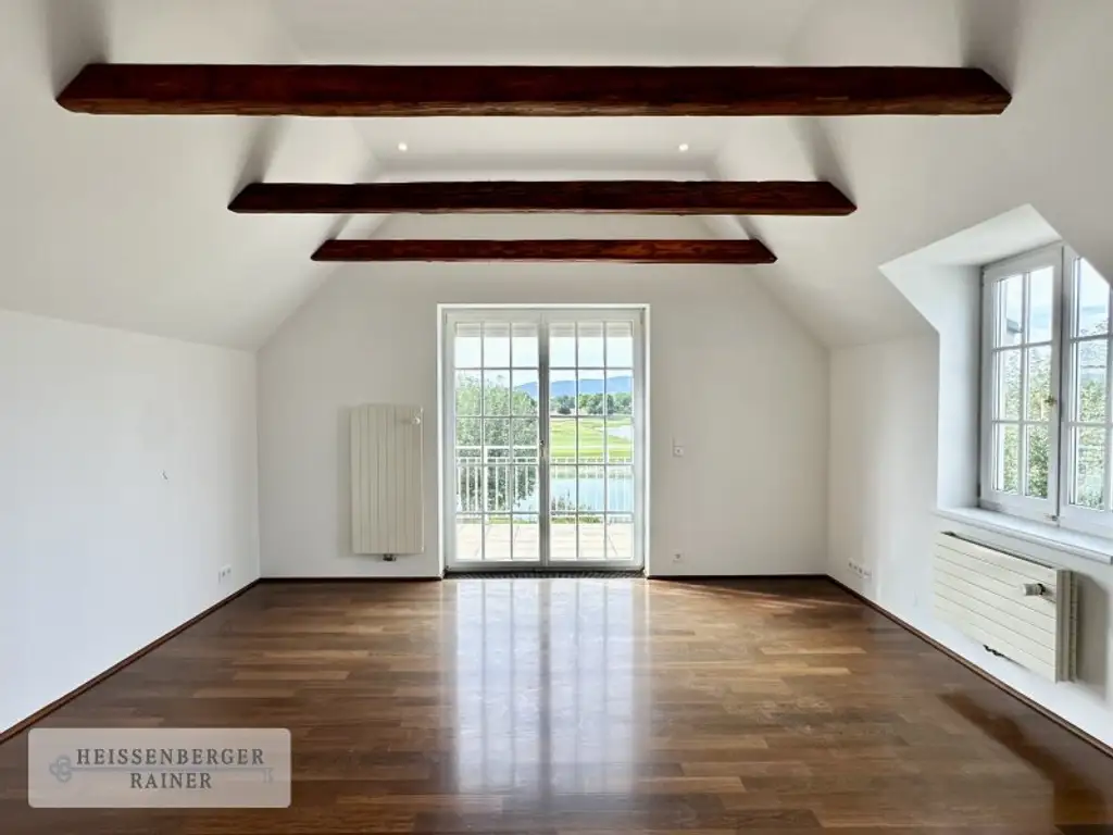 WOHNEN AM SEE /// REPRÄSENTATIV UND GROSSZÜGIG /// ELEGANTE SEEVILLA MIT ZWEI SEPARATEN EINHEITEN