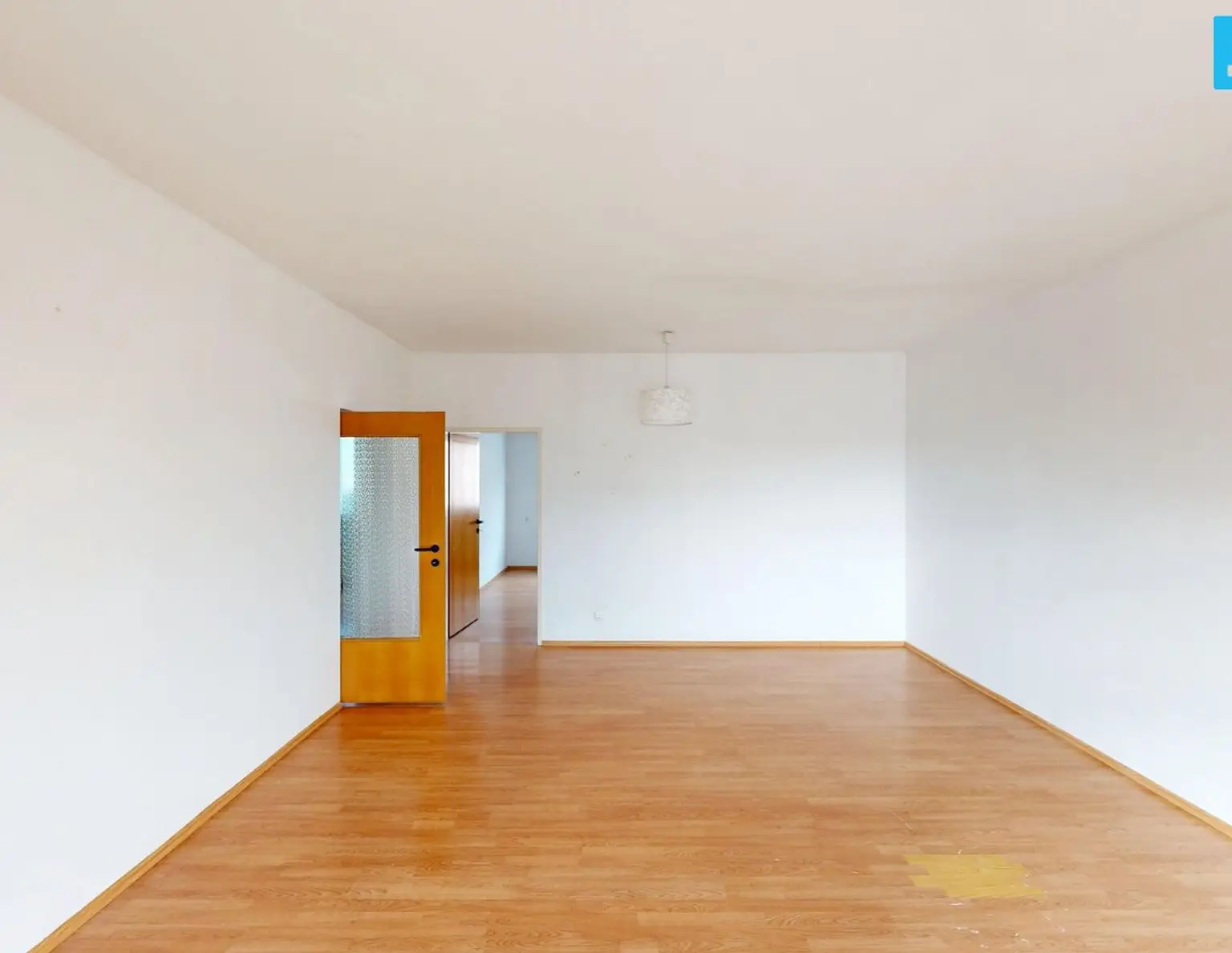 Helle Wohnung mit Wintergarten - gemütliches Wohnen in Toplage