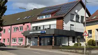 Straßenansicht