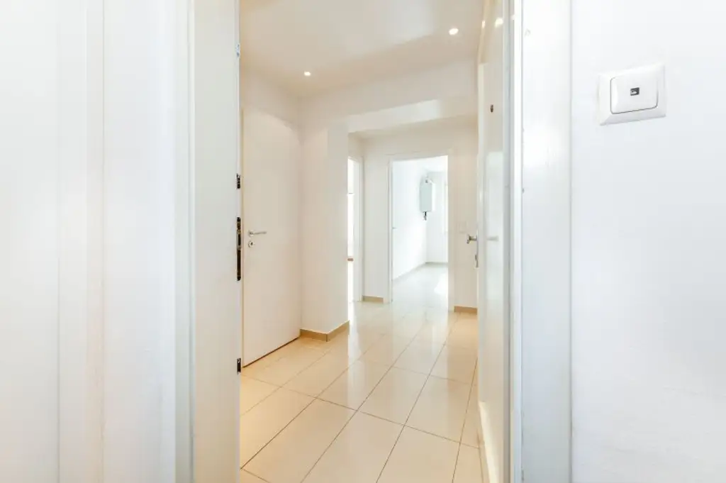 Nahe Schönbrunn! Hofseitige 2-Zimmer-Wohnung im 15. Bezirk zu vermieten!