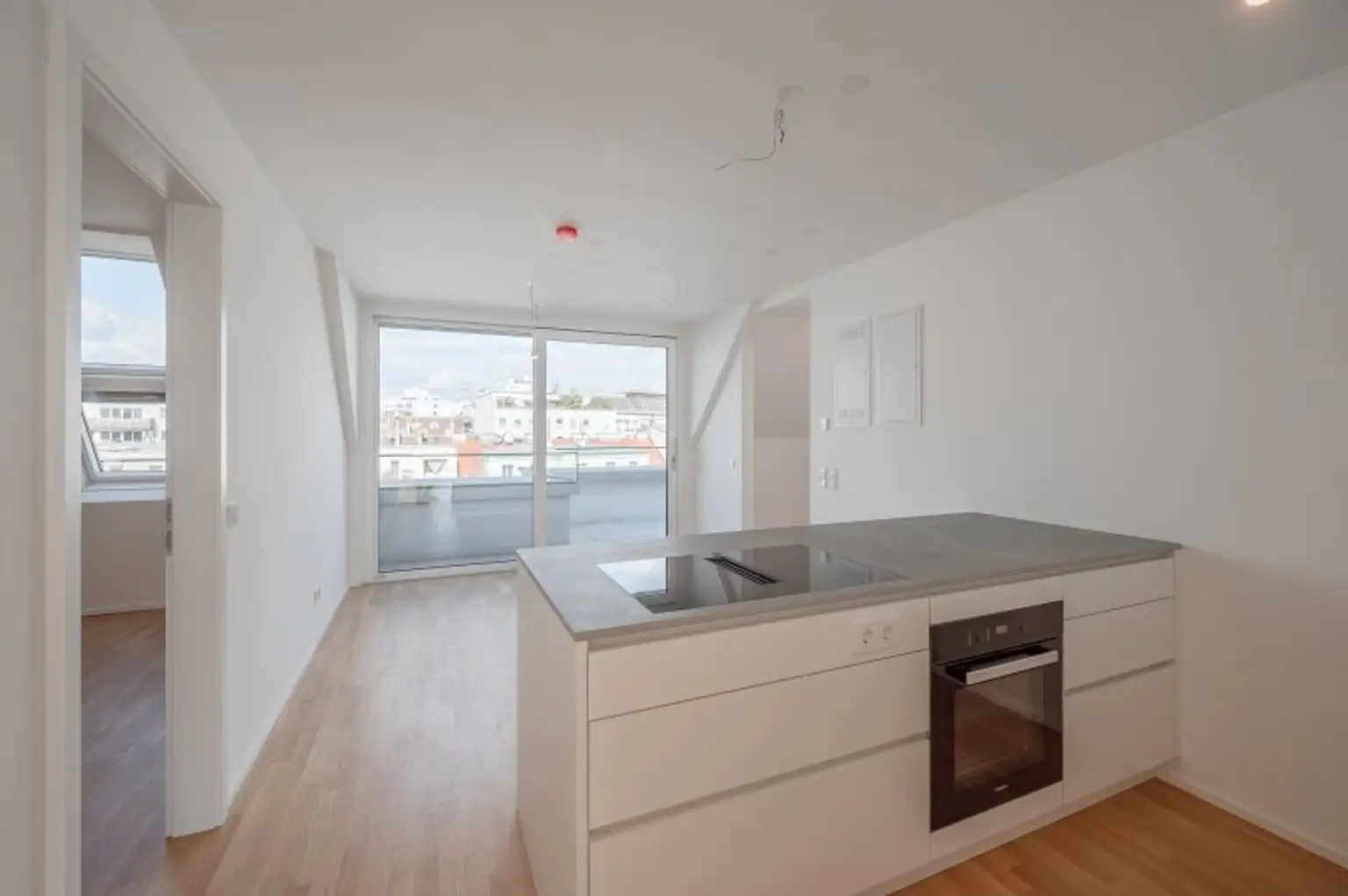 ++MOLLARD 50++ Outstanding 3-room apartment in a prime central location (1/28)