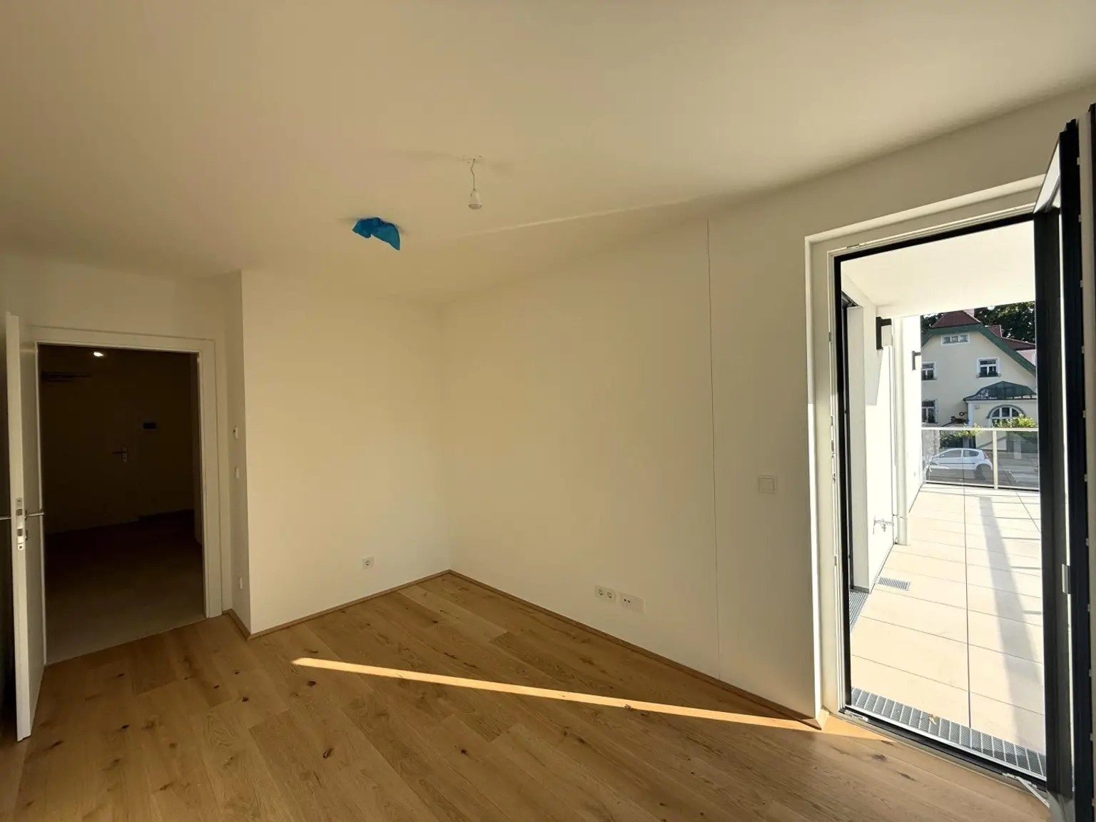 Moderne City-Wohnung im Erstbezug zur befristeten Miete // Modern city apartment on first occupancy for temporary rent //
