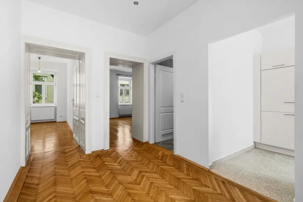 Ruhige, moderne 2-Zimmer Altbauwohnung in Zentrumsnähe! +++ RE/MAX Trend +++