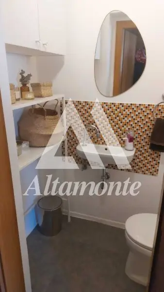 Helle 3-Zimmer-Wohnung im 3. Liftstock mit schöner Loggia - Nähe Augarten & Jakominiplatz, 8010 Graz
