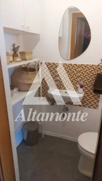 Helle 3-Zimmer-Wohnung im 3. Liftstock mit schöner Loggia - Nähe Augarten & Jakominiplatz, 8010 Graz