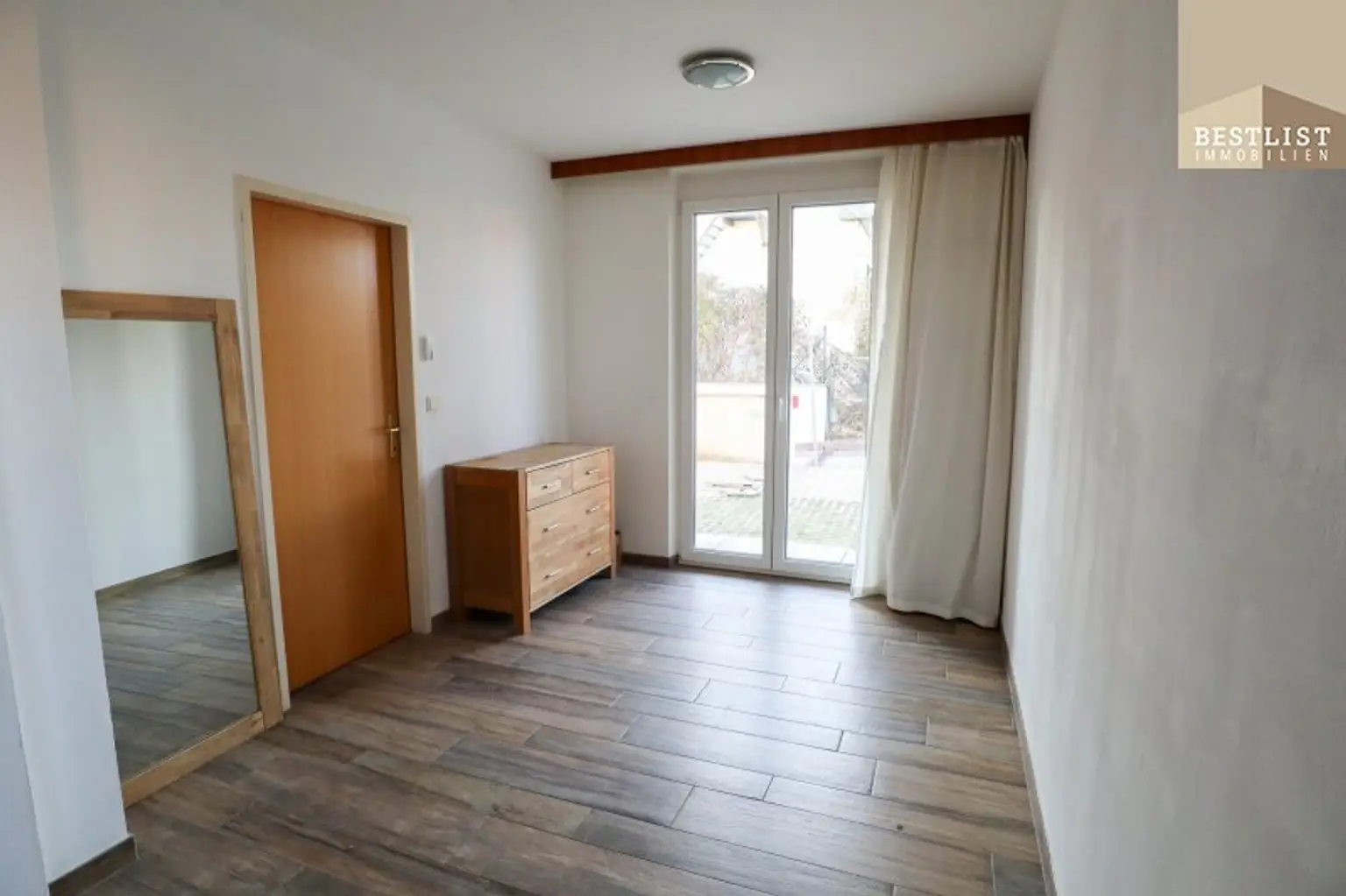 Smart wohnen in Tribuswinkel – Terrasse, Tiefgarage, Abstellplatz und Top-Infrastruktur