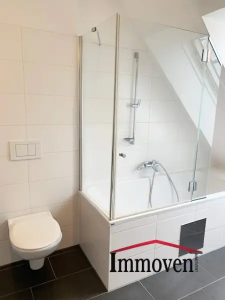 Großzügige 4-Zimmerwohnung in Ruhelage mit Park Blick!