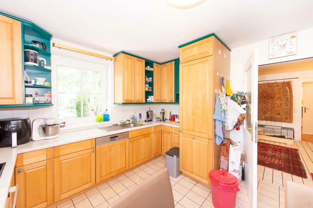 Exklusive Villa in bester Lage von Graz - privat, naturnah, perfekte Balance aus Komfort und Lebensqualität.