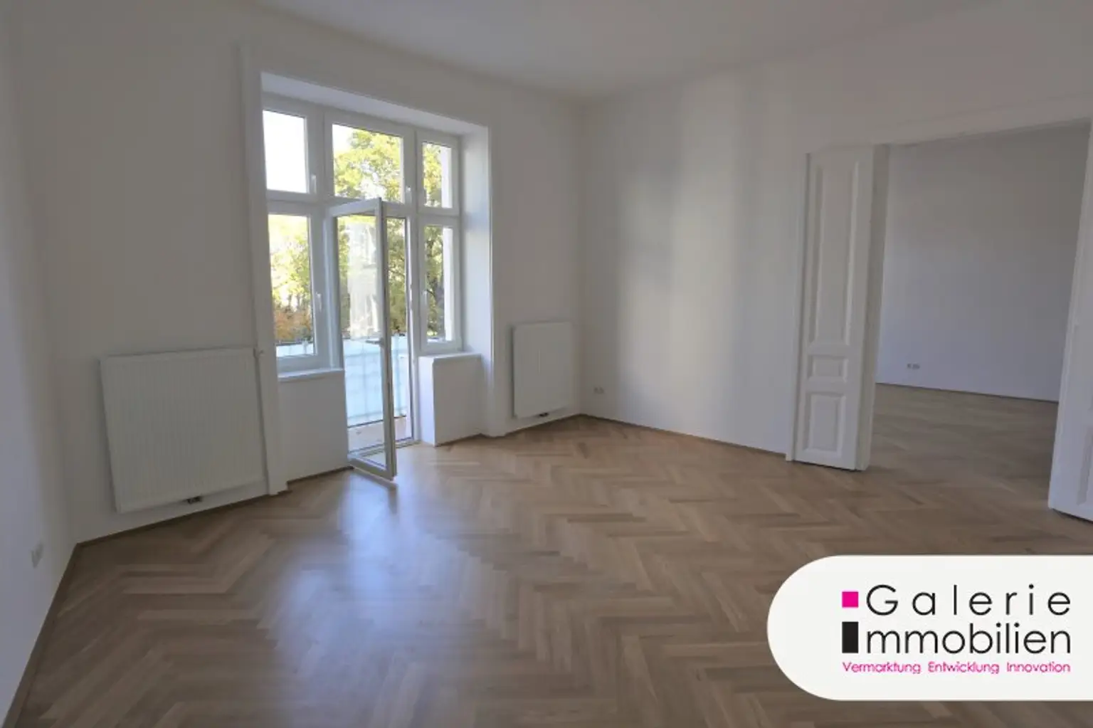 Topsanierte, helle 2-Zimmer-Altbauwohnung mit Balkon am Reumannplatz