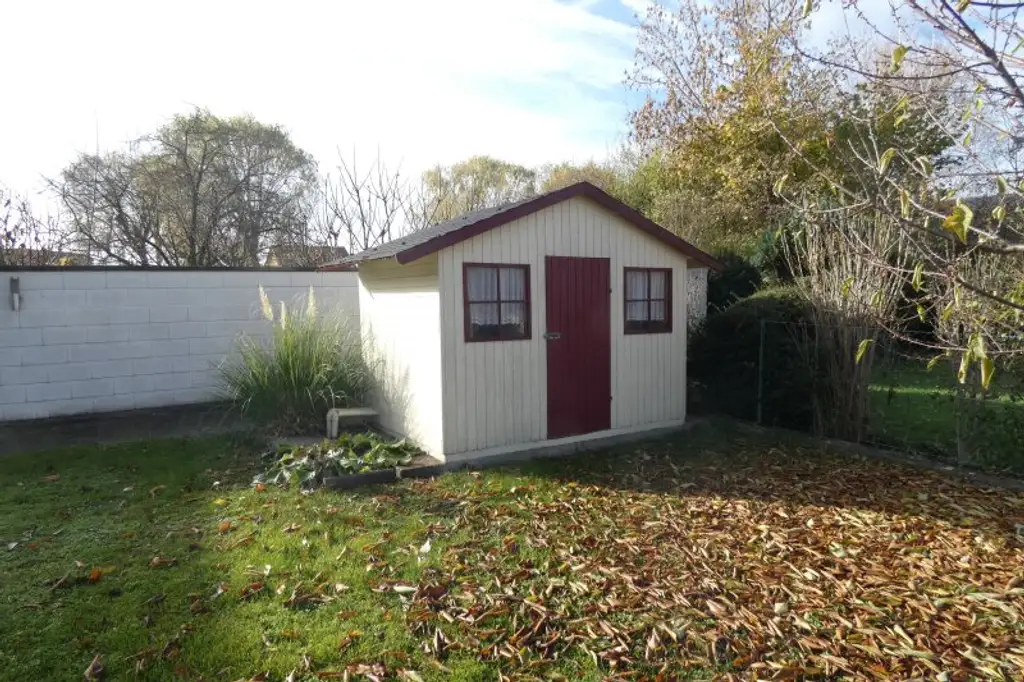 TRAUMLIEGENSCHAFT BUNGALOW SEENÄHE