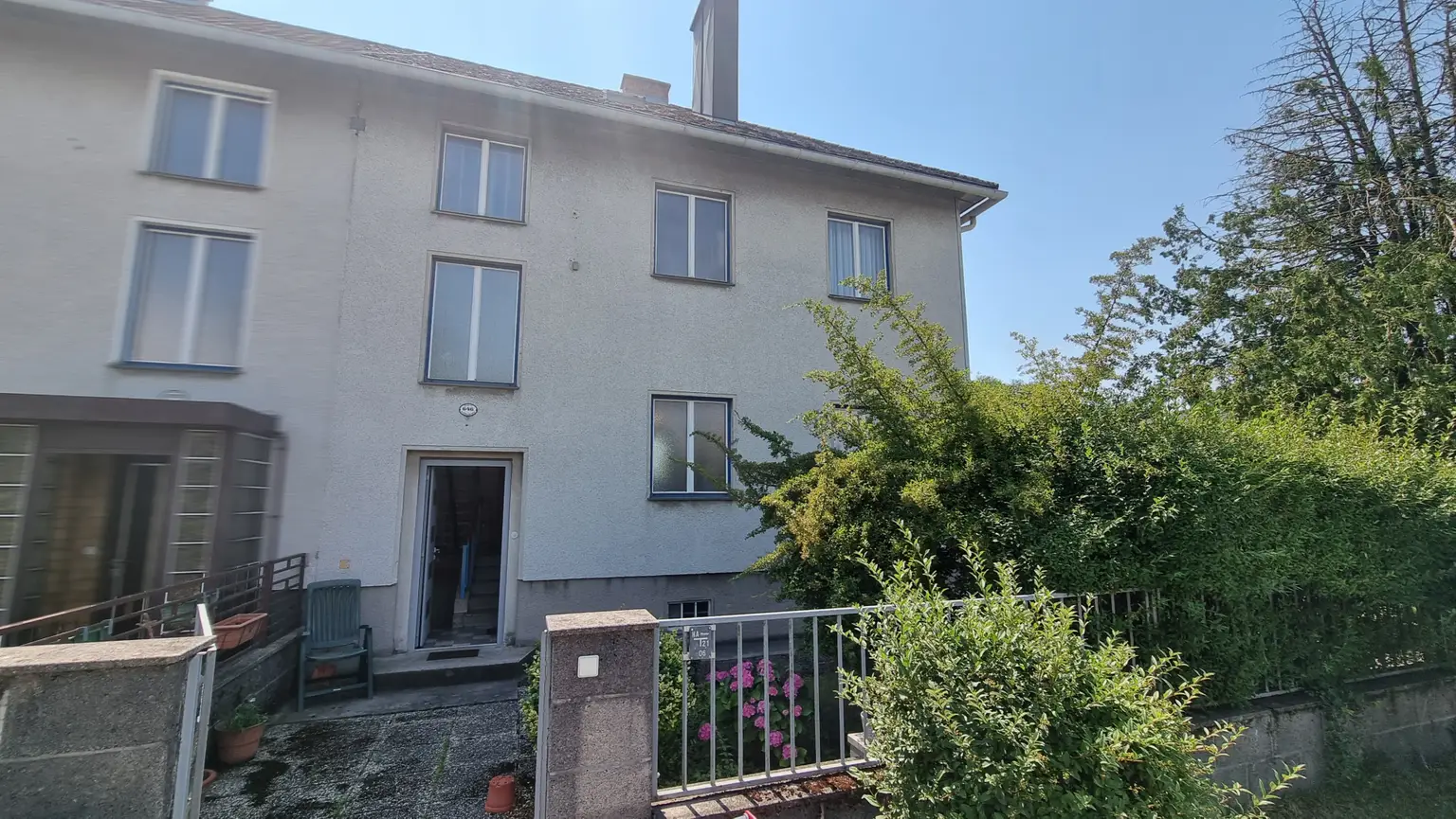 Einfamilienhaus mit Garten in Spratzern