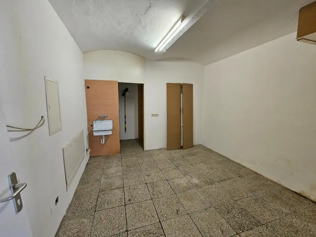Haus mit Geschäftslokal