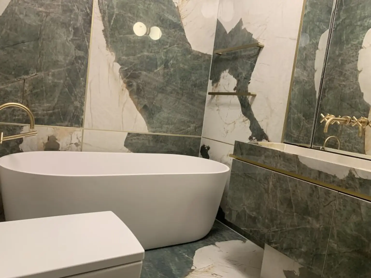 Einzigartige luxuriöse Wohnung im Palais