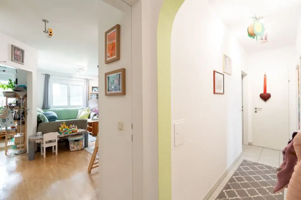 Moderne 4-Zimmer-EG-Wohnung mit Loggia+Parkplatz in Pucking zu kaufen!