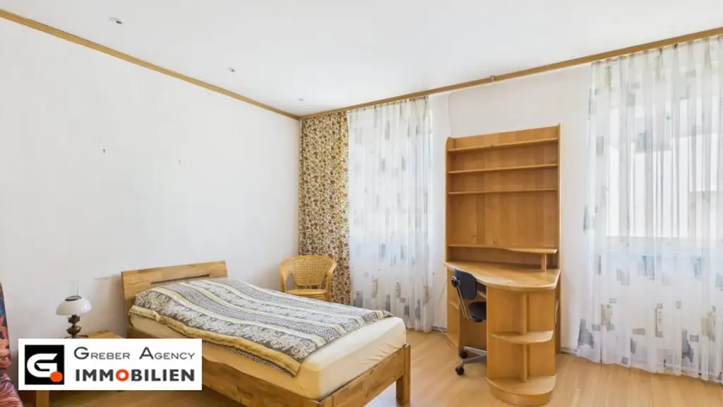 Traumhaftes Bauernhaus, riesiges Grundstück, absolute Ruhelage