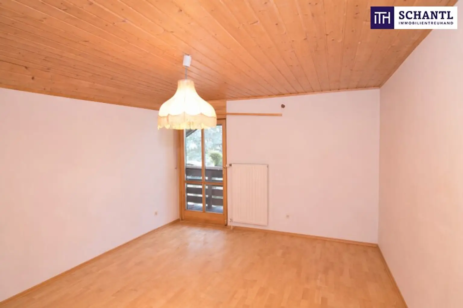 Charmantes Einfamilienhaus mit großem Garten, Pool & viel Herz in Graz-Liebenau!