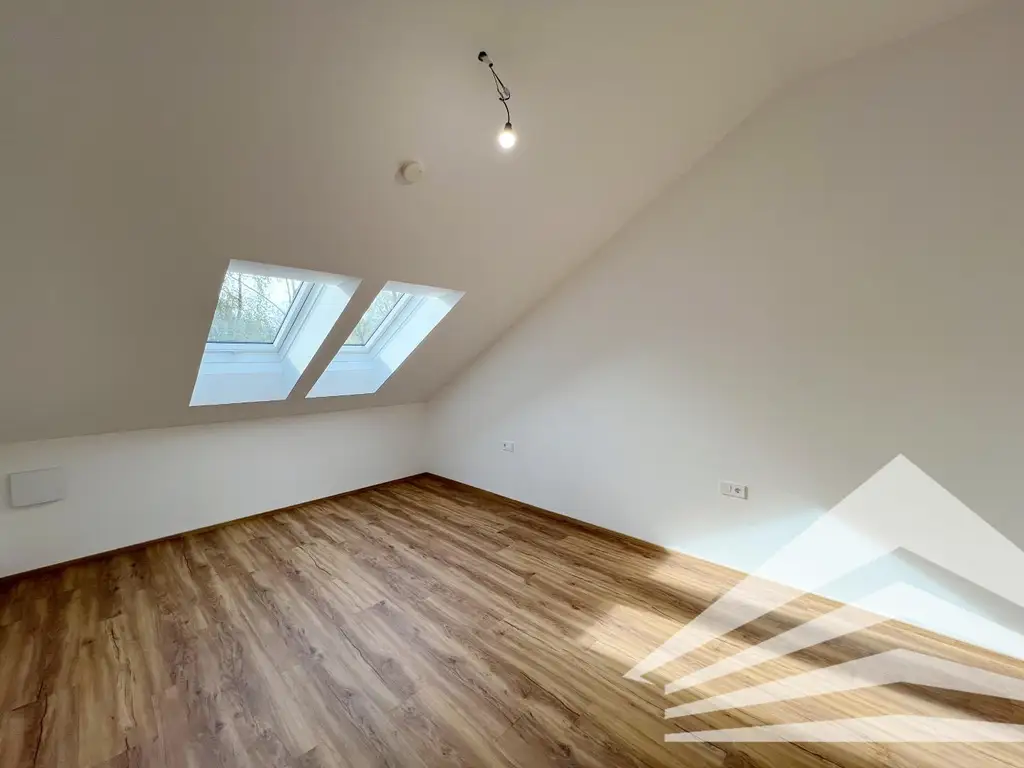Außergewöhnliches 4-Zimmer Penthouse mit großem Balkon in Puchenau!