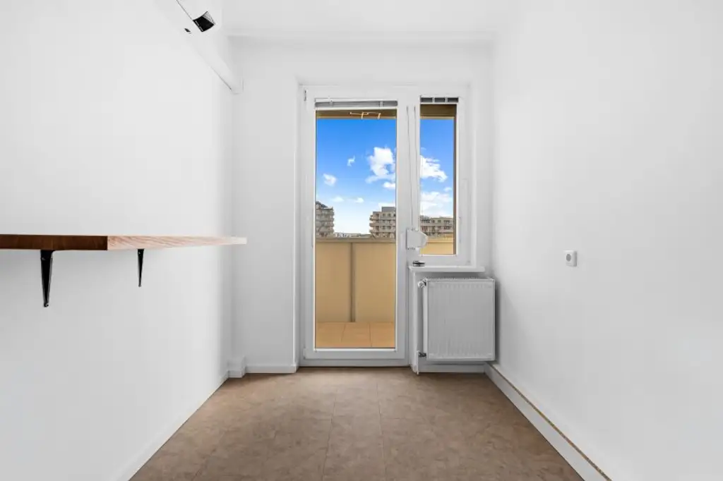 Moderne 3 Zimmer Wohnung mit 2 Loggien - Perfekt für Familien, Paare und Home-Office!