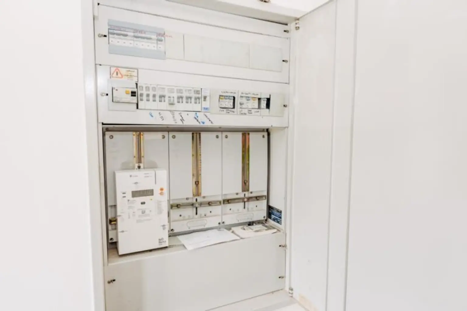 Gepflegtes, neu revitalisiertes  und liebevoll erhaltenes Landhaus. Natur, Sonne, Ruhe,  Seelenheil.